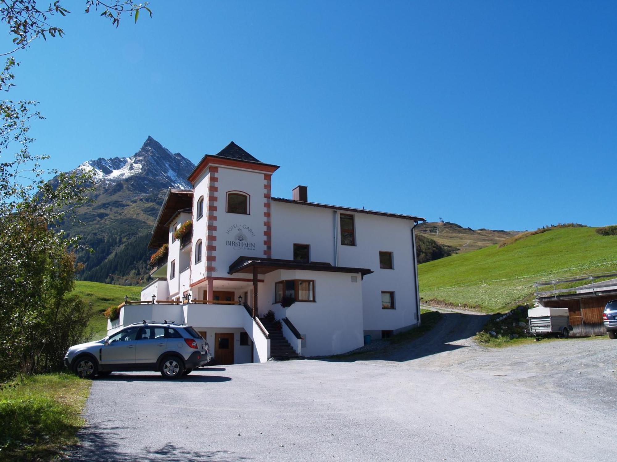 Garni Birkhahn Hotel 3*